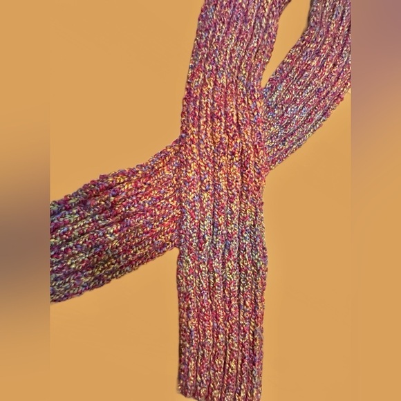 NEW Boutique Hand-Knitted Scarf with Tasseled Fringe, Multicolored - Picture 7 of 11